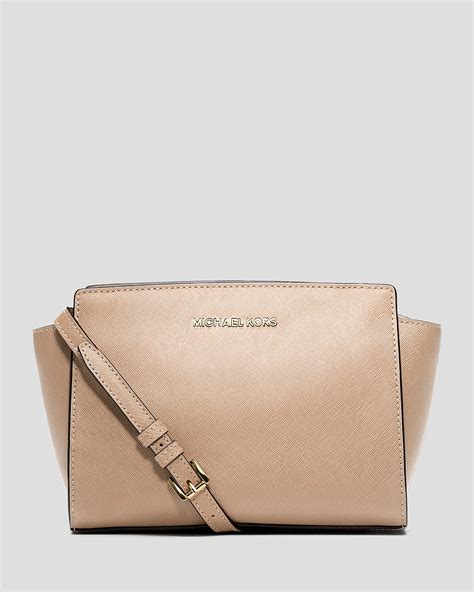 michael kors selma medium crossbody